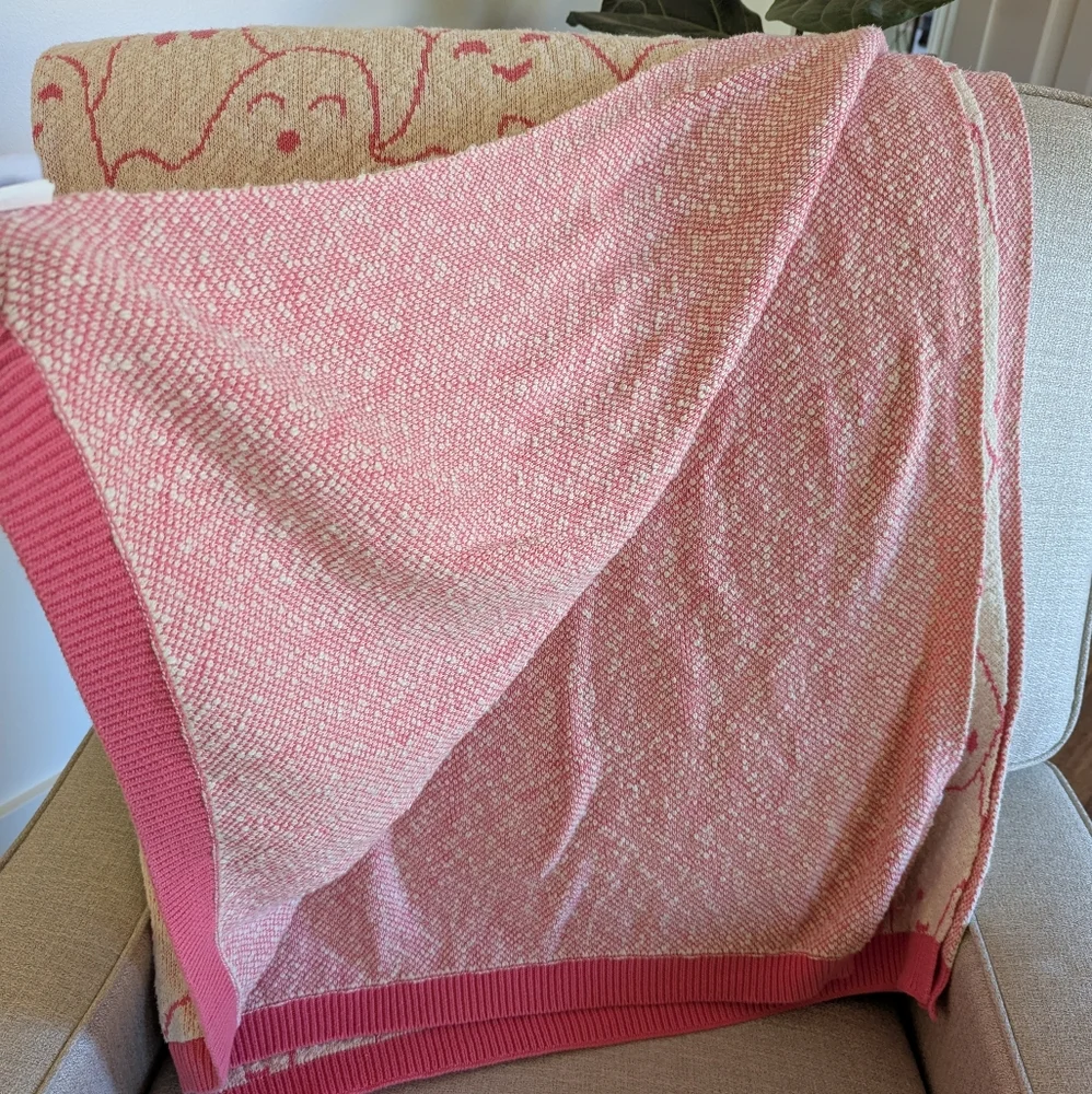 Pink and Cream Ghost Pattern Goblin And Ghoul Blanket - Picture 5 of 7